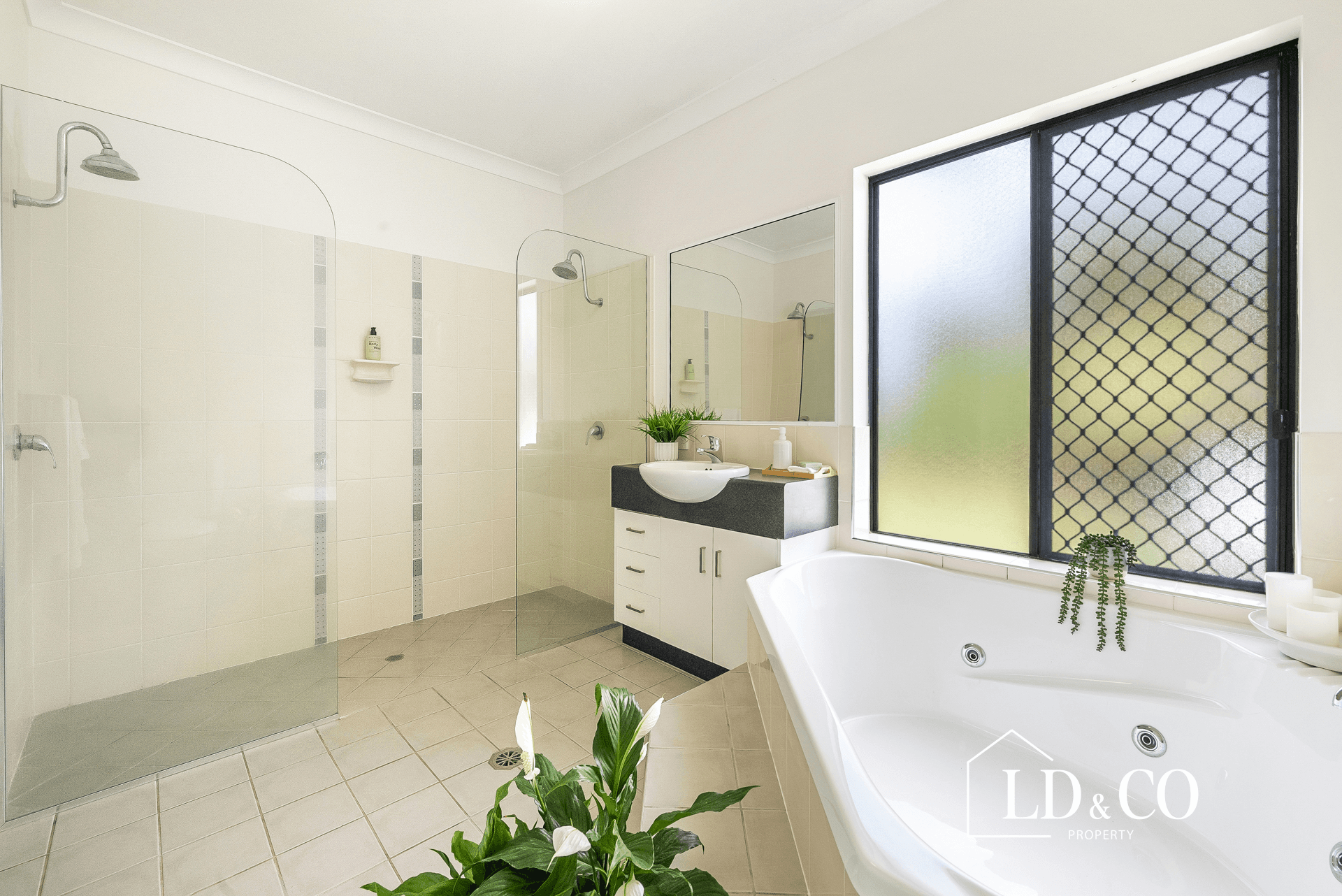 14 Highview Close, FARLEIGH, QLD 4741