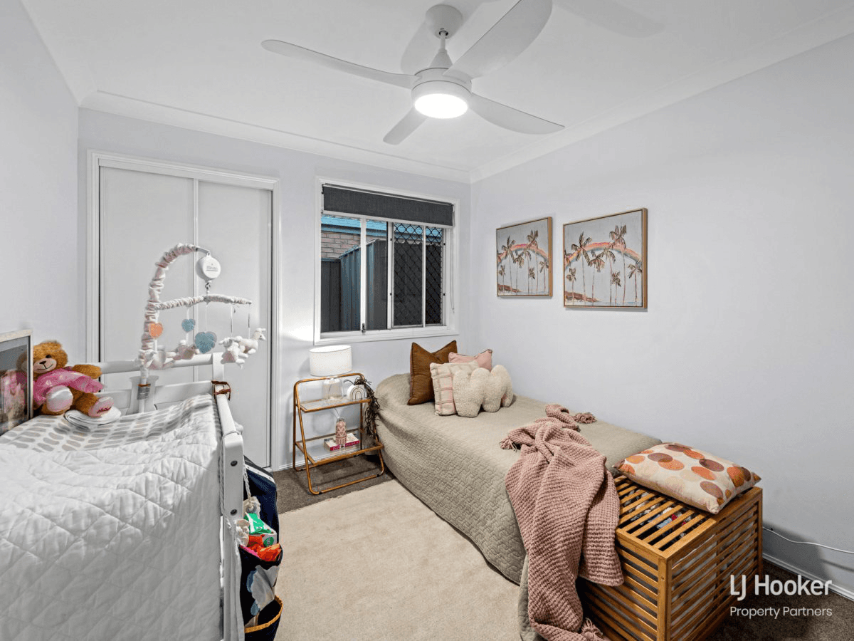 56 Allenby Crescent, WINDAROO, QLD 4207