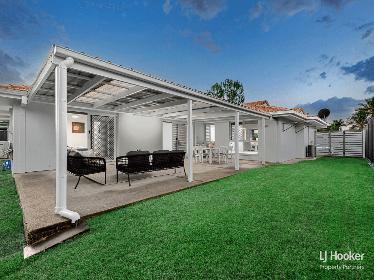 56 Allenby Crescent, WINDAROO, QLD 4207