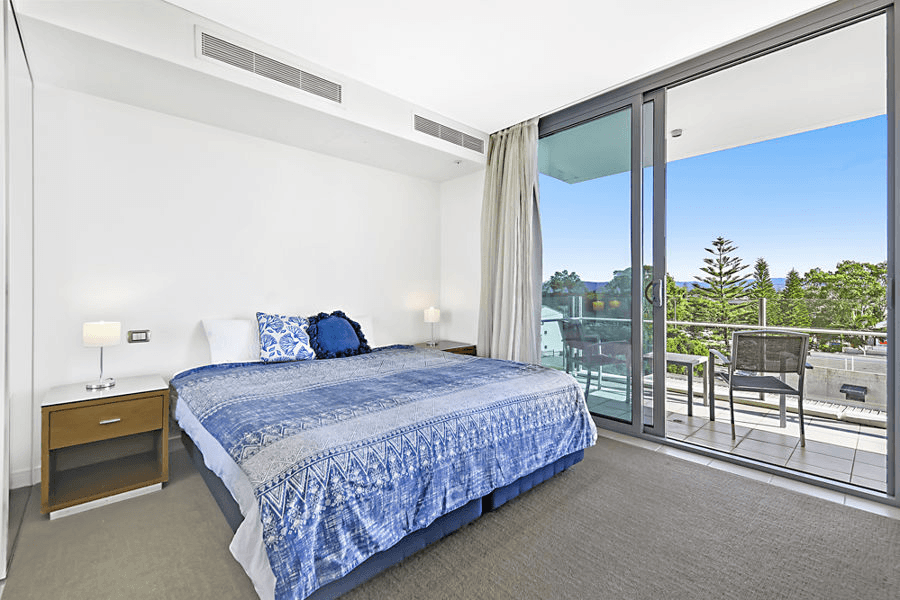 203/3018 Surfers Paradise Boulevard, SURFERS PARADISE, QLD 4217