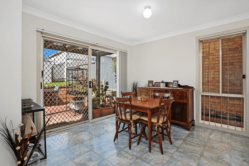 22 Brookview Street, CURRANS HILL, NSW 2567