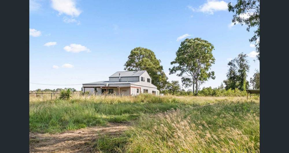 105 Schmidt Road, EAGLEBY, QLD 4207