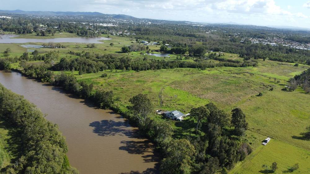 105 Schmidt Road, EAGLEBY, QLD 4207