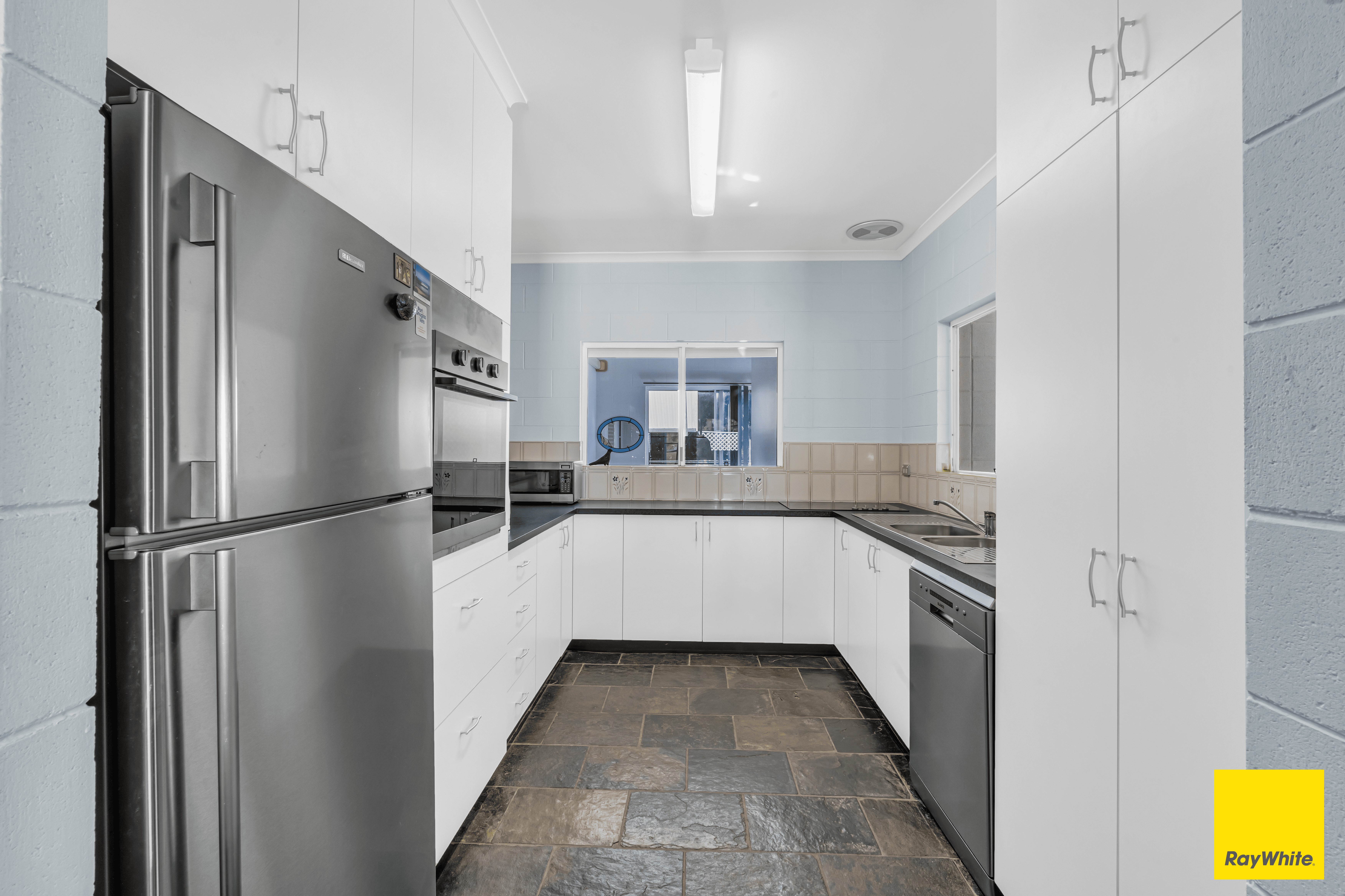 41-47 Reynolds Road, OAK BEACH, QLD 4877