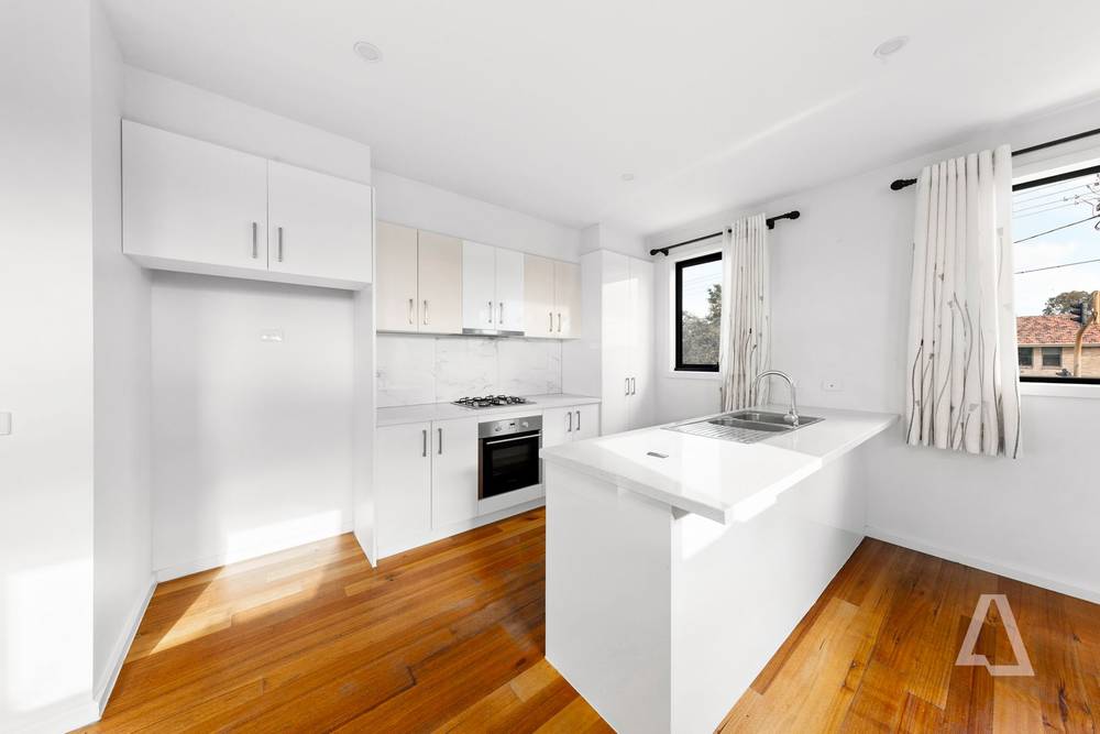 2/116 Ballarat Road, Maidstone, VIC 3012