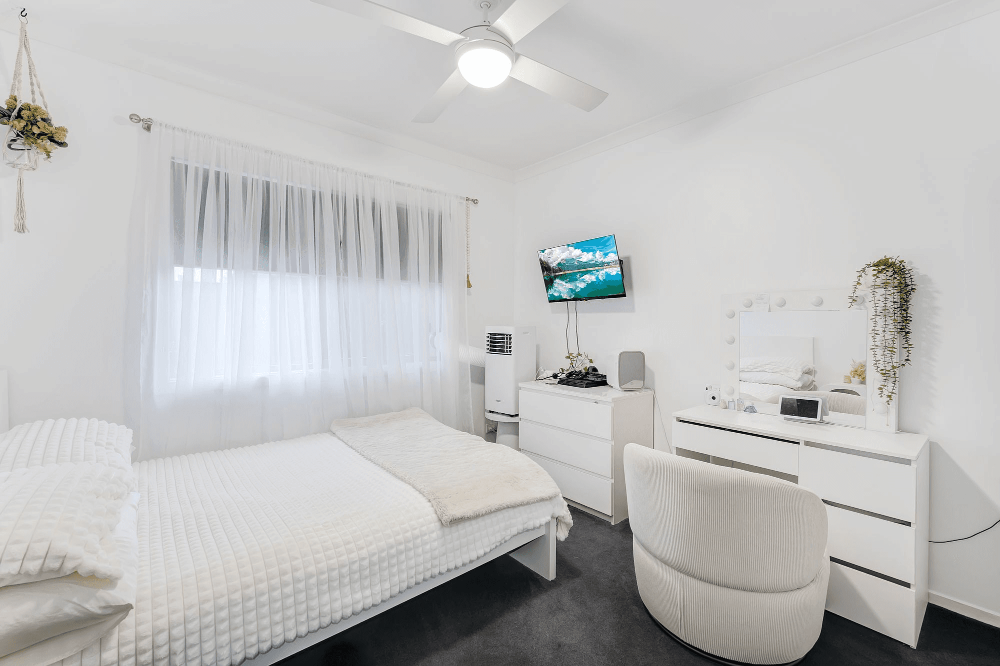60 Lagoon Road, BURPENGARY, QLD 4505