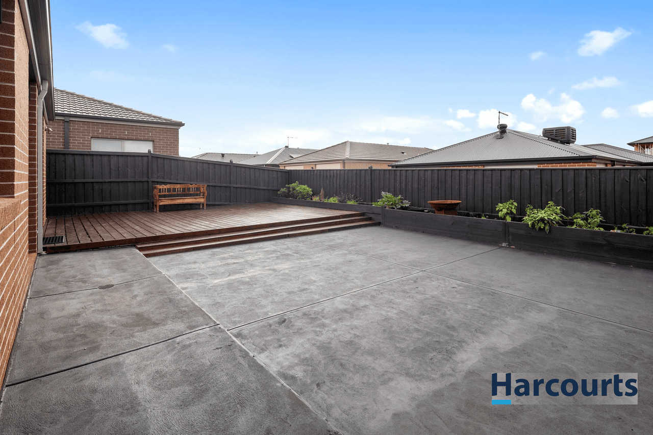 104 Heybridge Street, Clyde, VIC 3978