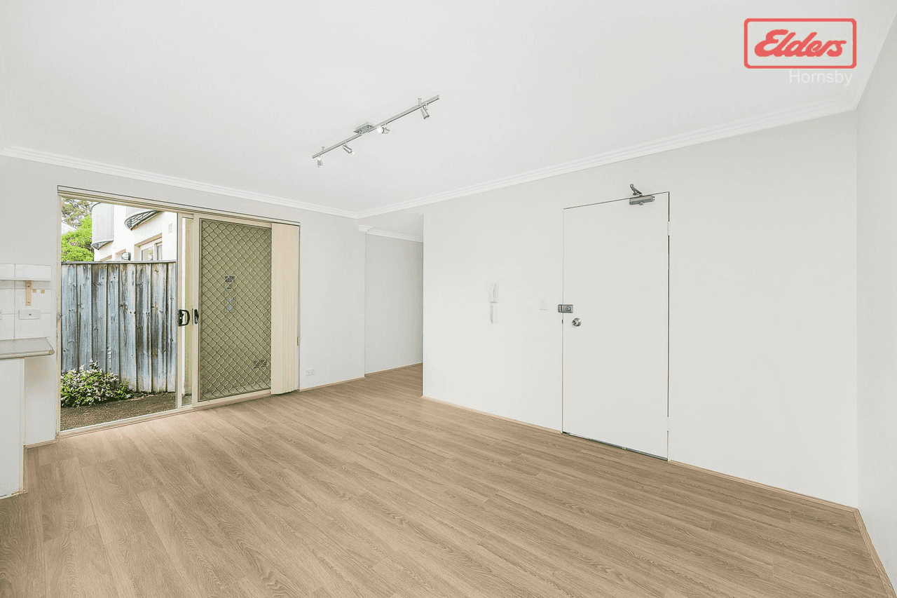 26/10-12  Northcote Rd, HORNSBY, NSW 2077