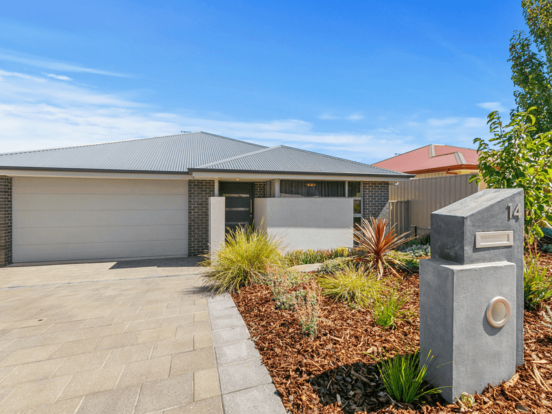 14 Queenscliff Drive, SEAFORD RISE, SA 5169