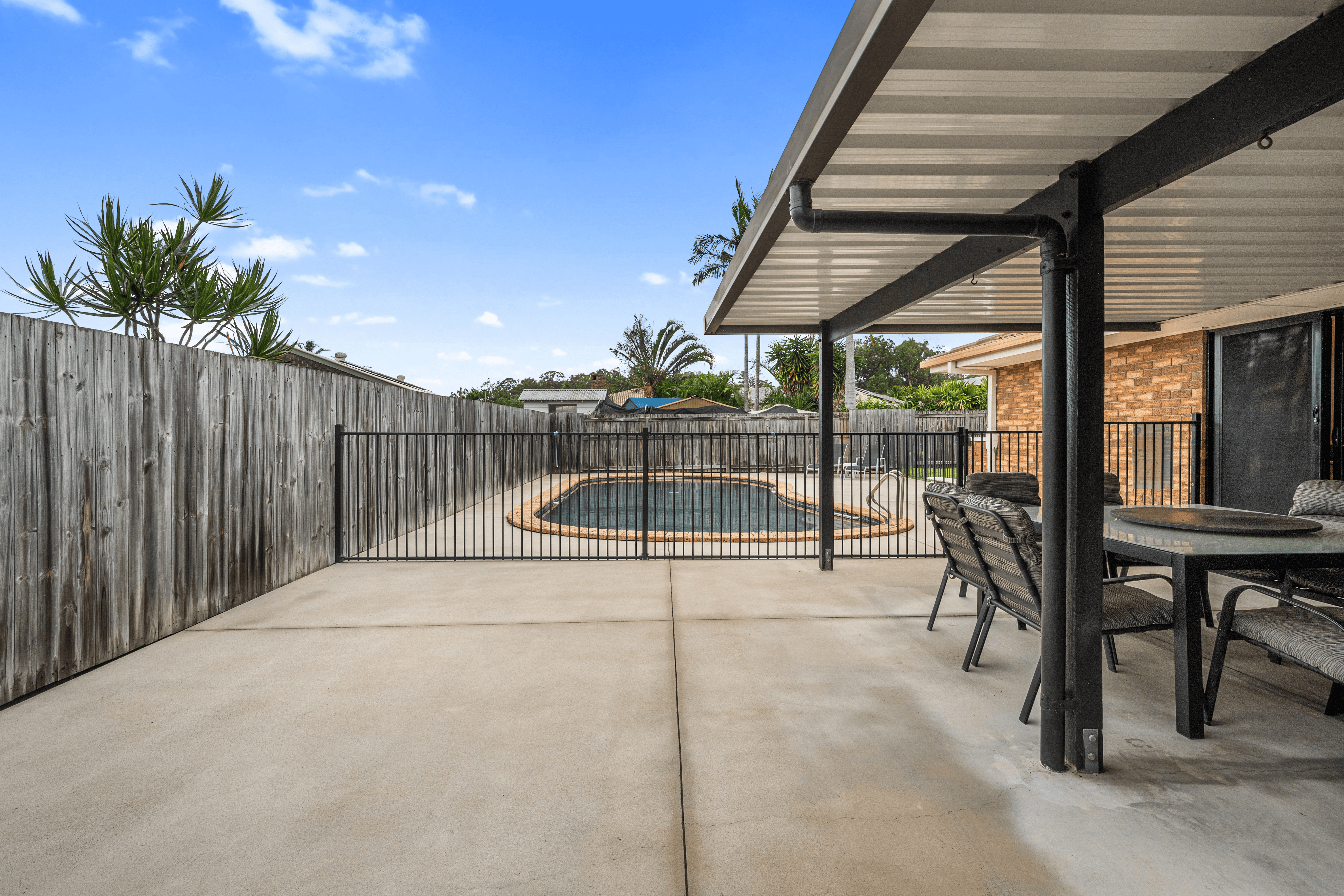 14 Nilkerie Street, CARSELDINE, QLD 4034