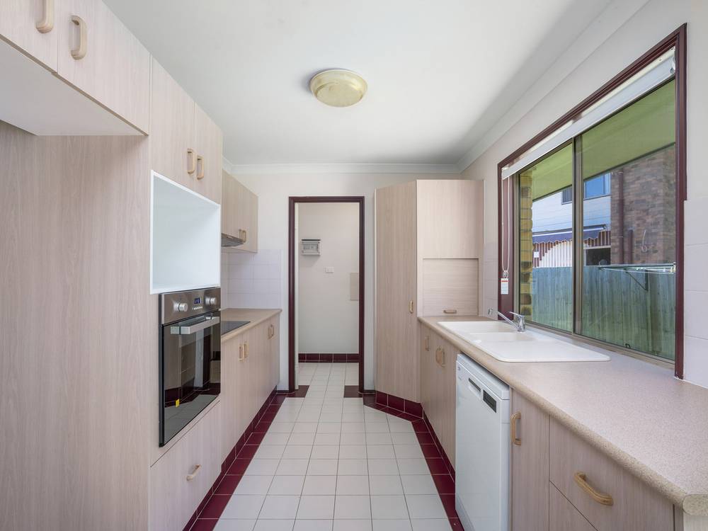 2/3 Bamadi Court, NERANG, QLD 4211