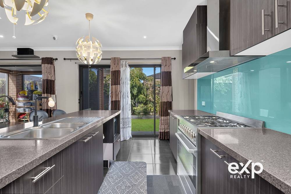 30 Highland Circuit, Blakeview, SA 5114