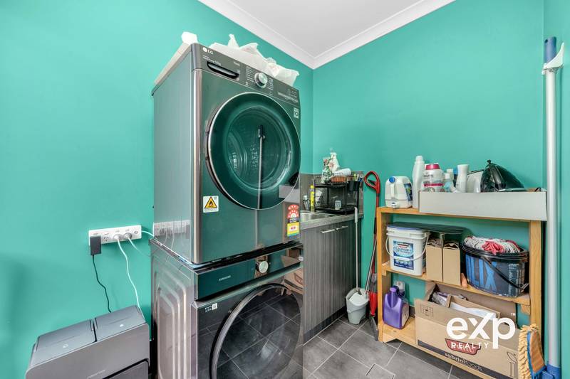 30 Highland Circuit, Blakeview, SA 5114