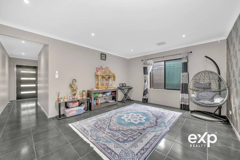 30 Highland Circuit, Blakeview, SA 5114