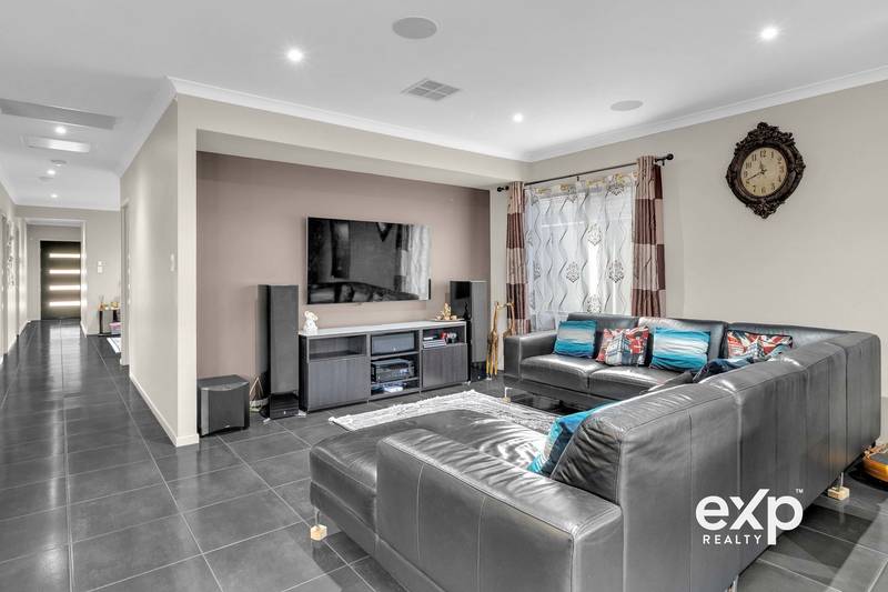 30 Highland Circuit, Blakeview, SA 5114