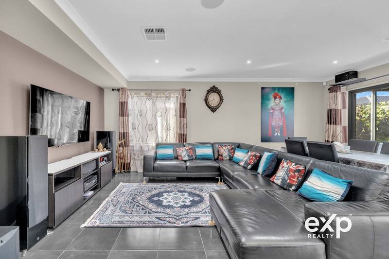 30 Highland Circuit, Blakeview, SA 5114