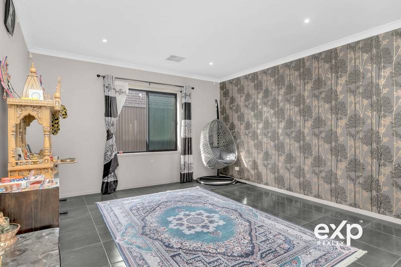 30 Highland Circuit, Blakeview, SA 5114