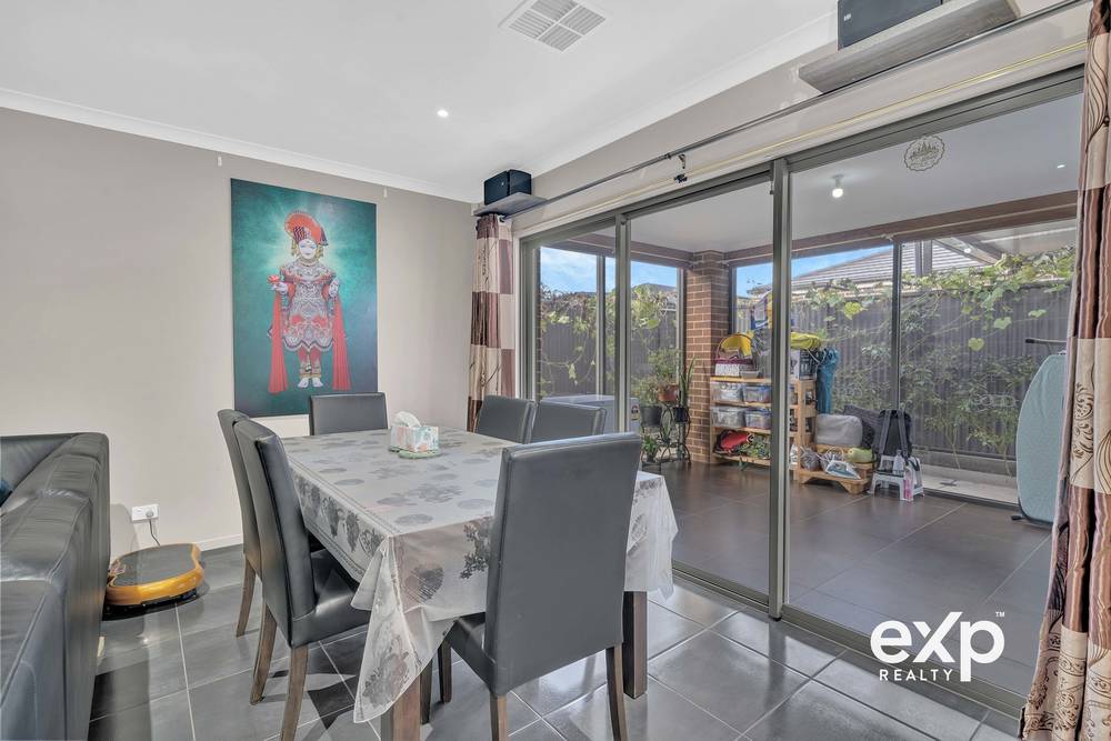 30 Highland Circuit, Blakeview, SA 5114