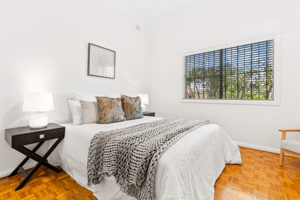 35 Fourth Street, ASHBURY, NSW 2193