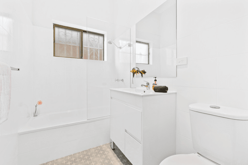 35 Fourth Street, ASHBURY, NSW 2193