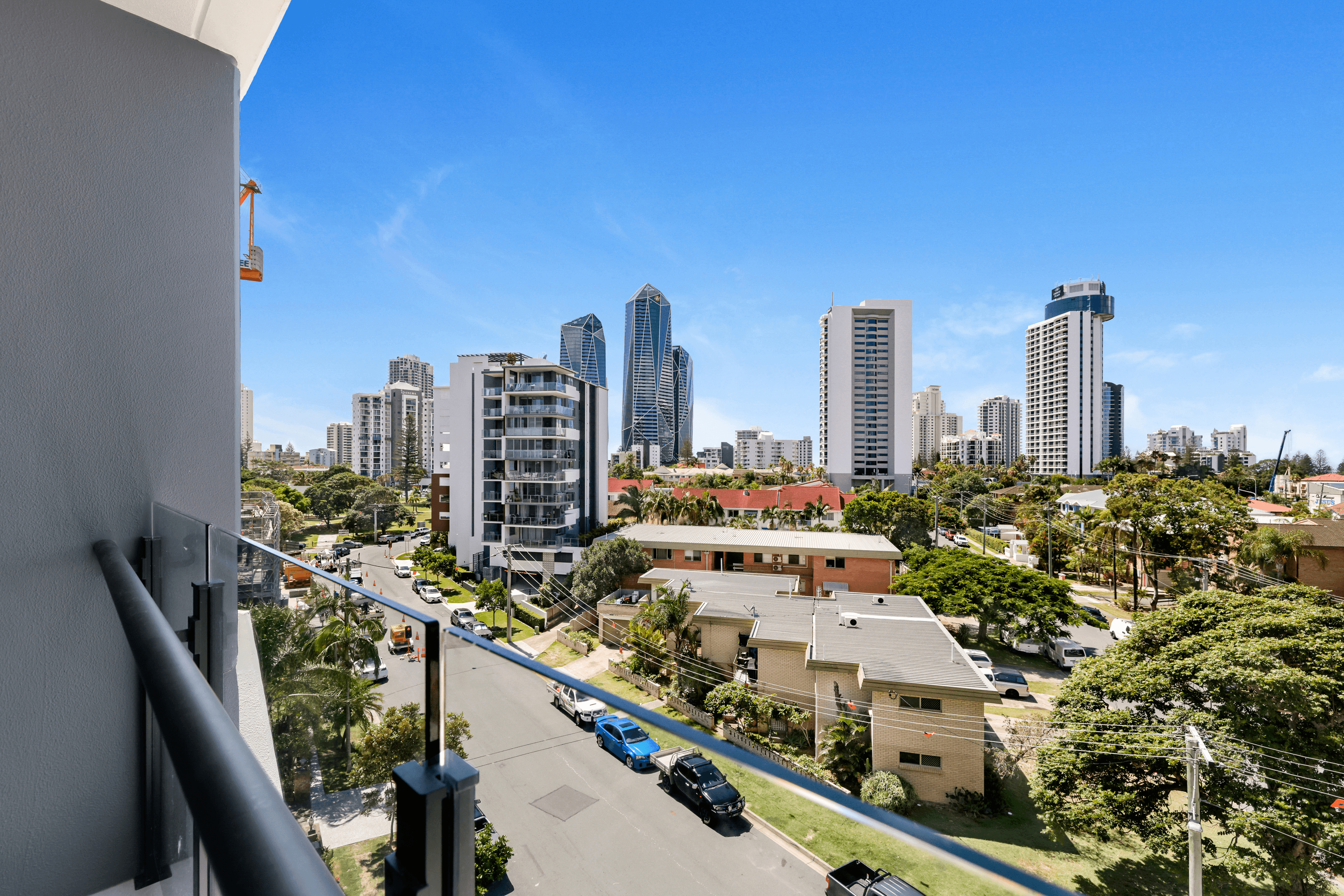 508/15-17 Cannes Avenue, SURFERS PARADISE, QLD 4217