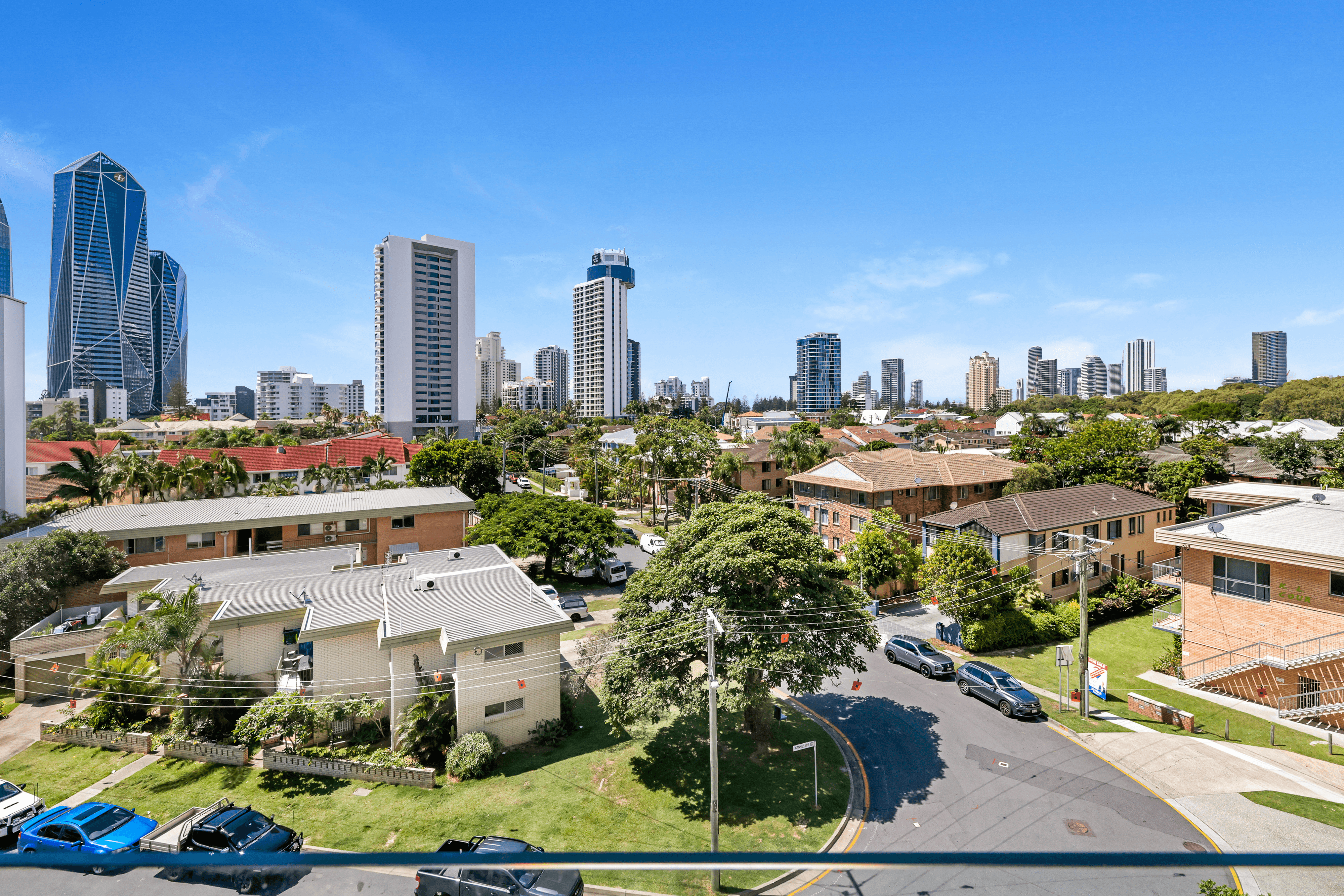 508/15-17 Cannes Avenue, SURFERS PARADISE, QLD 4217