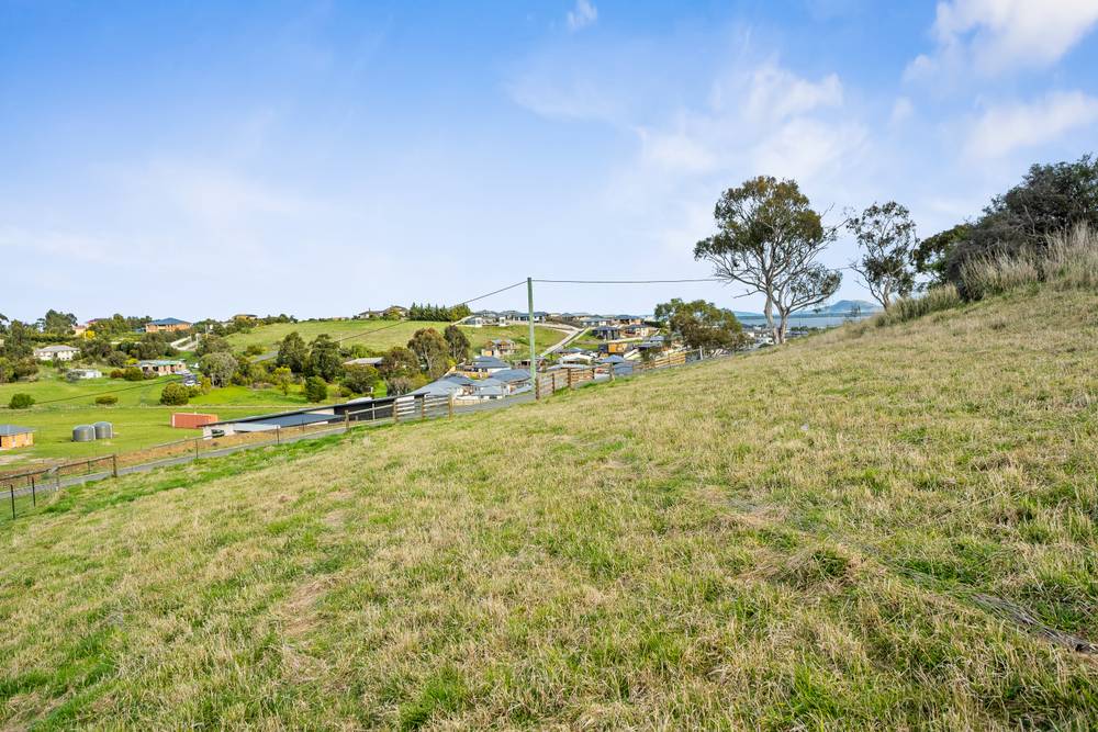 18 Valley View Close, SORELL, TAS 7172