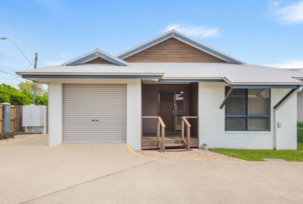 1/15 High Street, WALKERSTON, QLD 4751