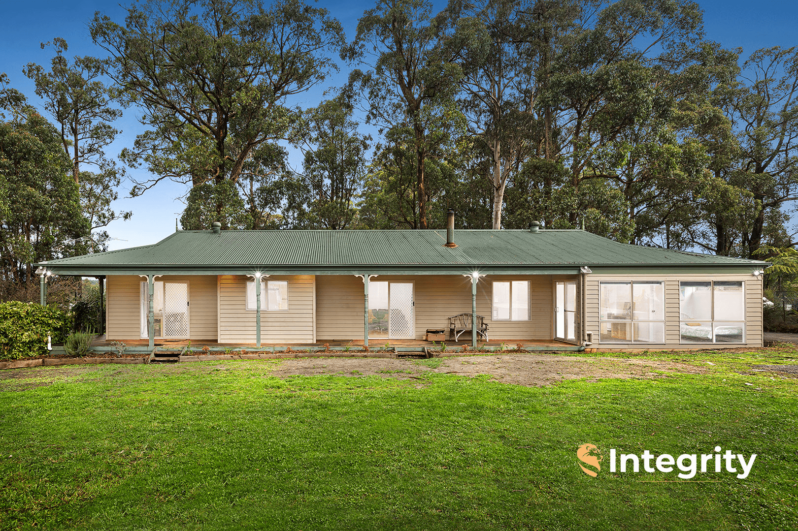 11 Sycamore Grove, Kinglake, VIC 3763