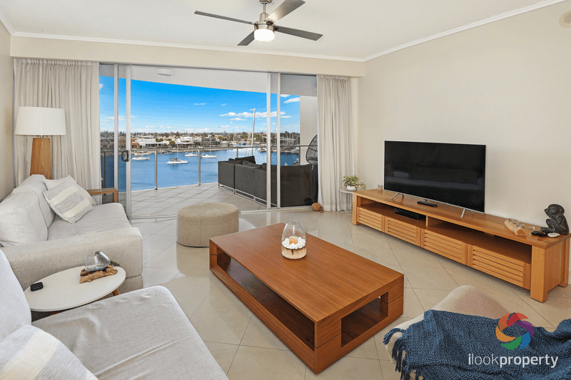 407/11 Nicklin Way, MINYAMA, QLD 4575