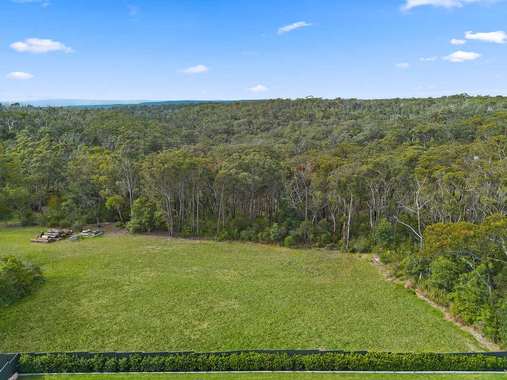 37 Denison St, Hill Top, NSW 2575