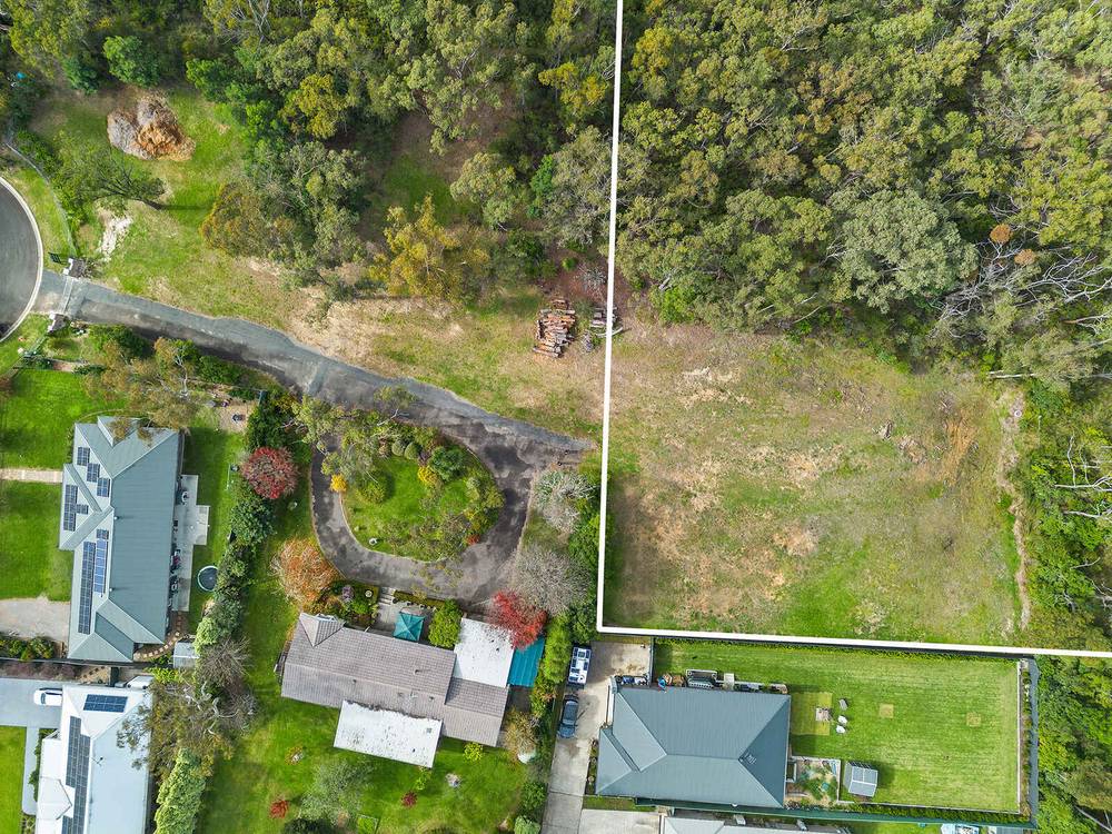 37 Denison St, Hill Top, NSW 2575