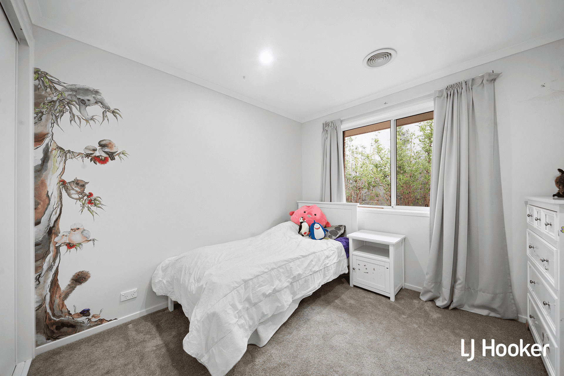16 Hazelton Street, MACGREGOR, ACT 2615