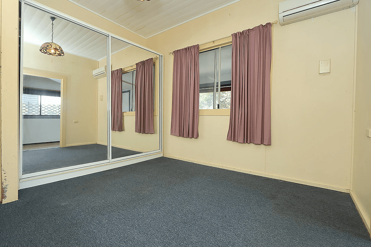 36 O'Sullivan St, Woodend, QLD 4305