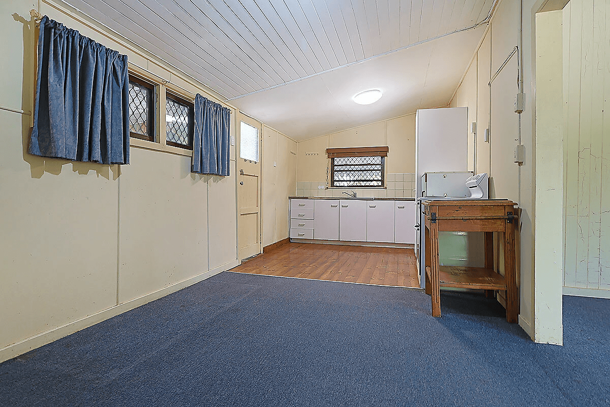 36 O'Sullivan St, Woodend, QLD 4305