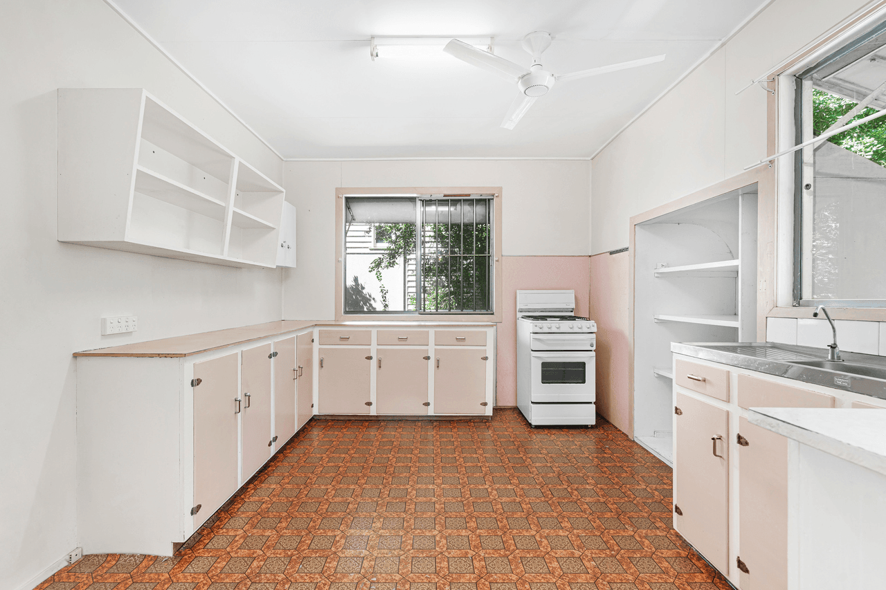 52 Coreen Street, Wynnum, QLD 4178