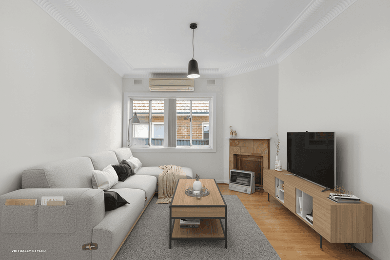 4 Saxon Street, Belfield, NSW 2191