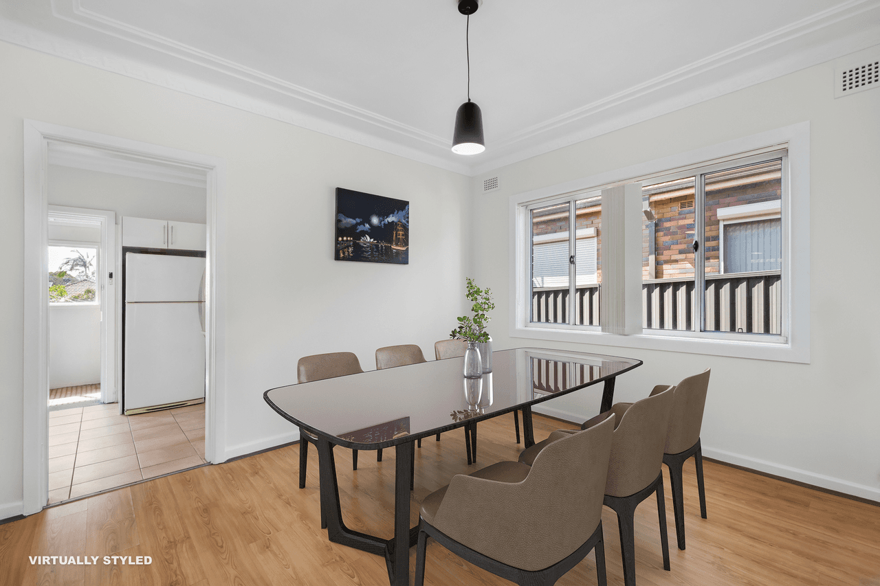 4 Saxon Street, Belfield, NSW 2191