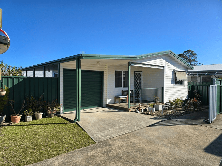 28/94 ISLAND POINT ROAD, ST GEORGES BASIN, NSW 2540