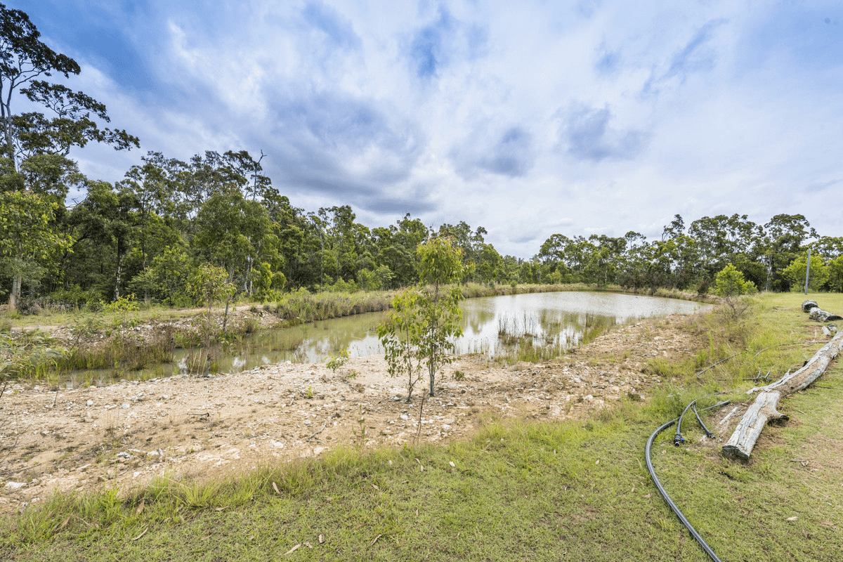 1060 Brooms Head Road, Taloumbi, NSW 2463
