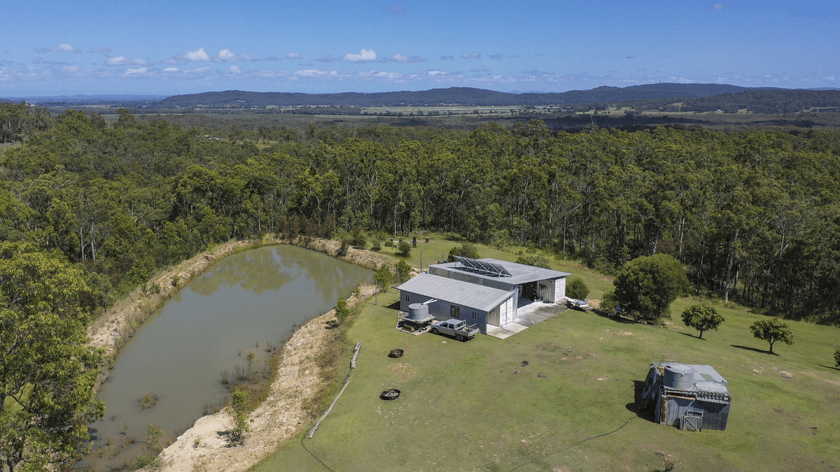 1060 Brooms Head Road, Taloumbi, NSW 2463