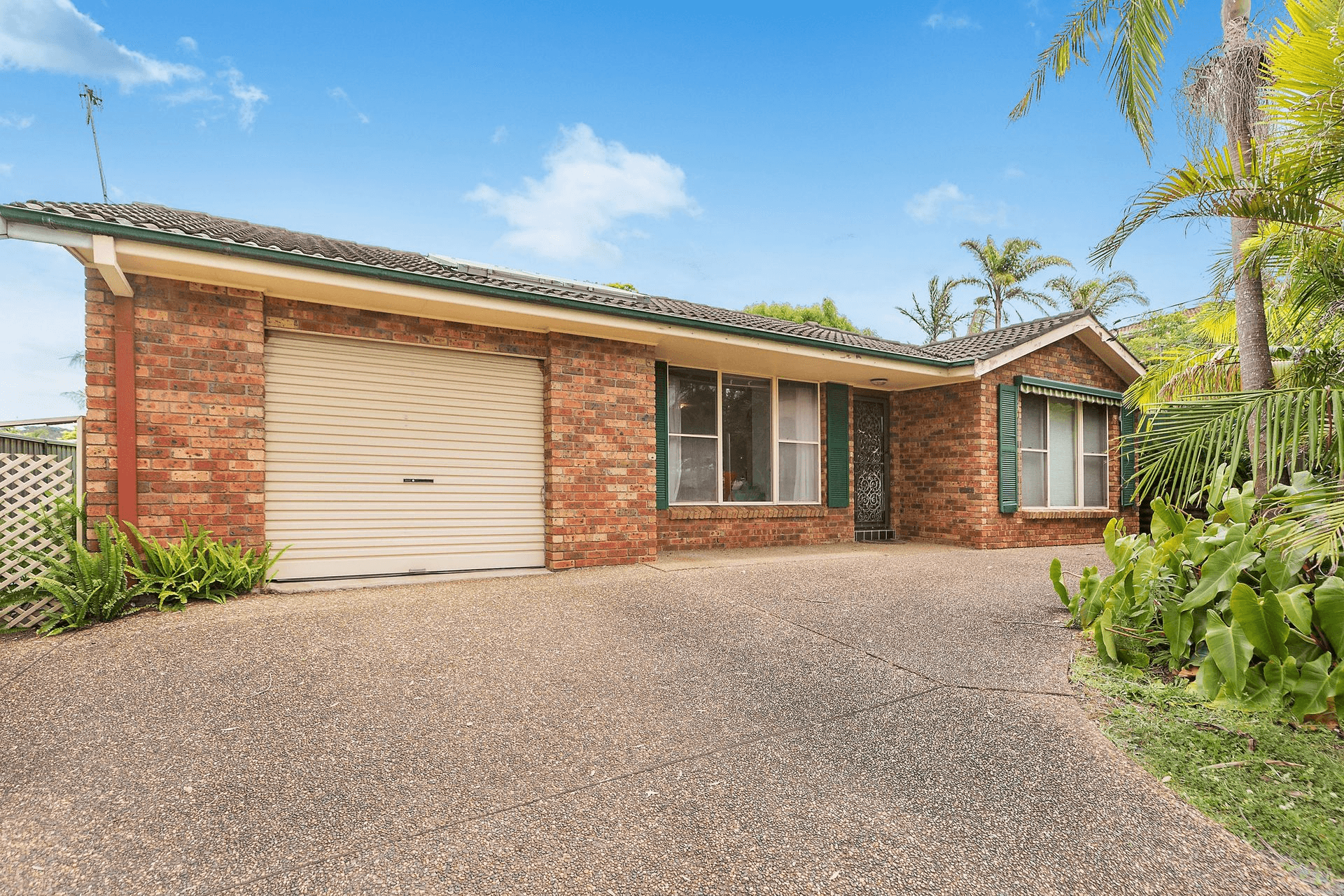 4 Mossman Avenue, Bateau Bay, NSW 2261