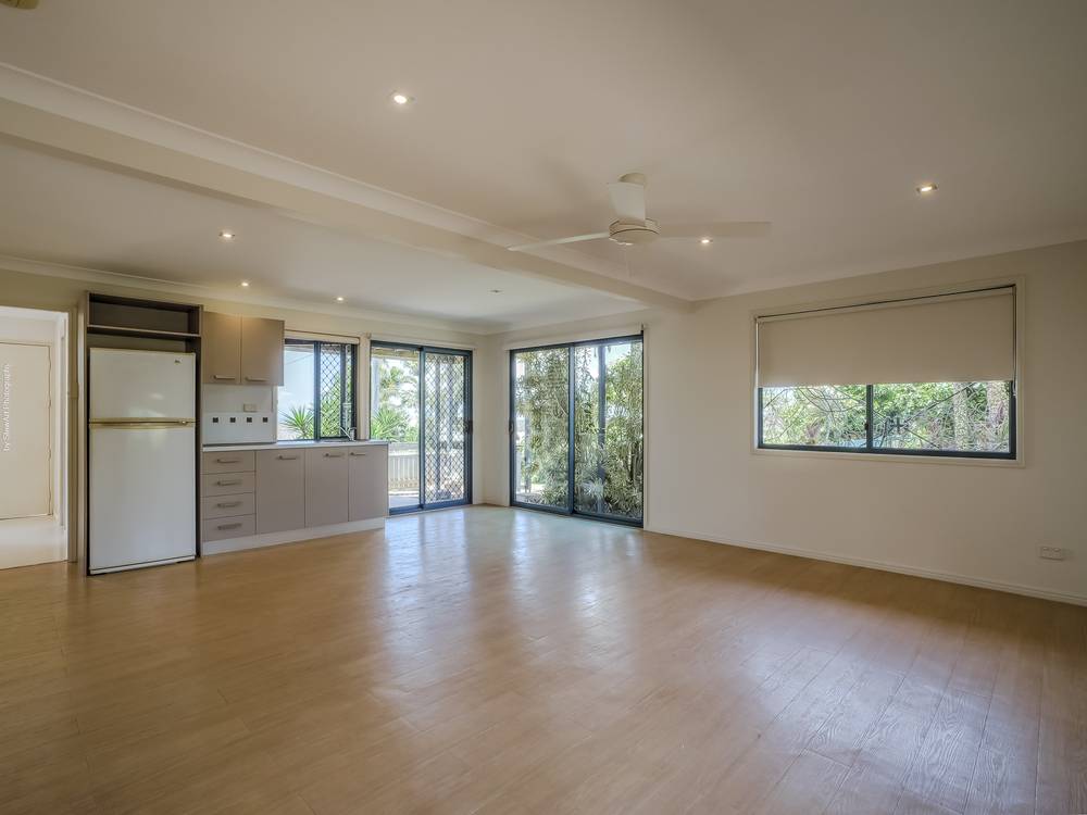 33 Talasea Drive, KAWUNGAN, QLD 4655