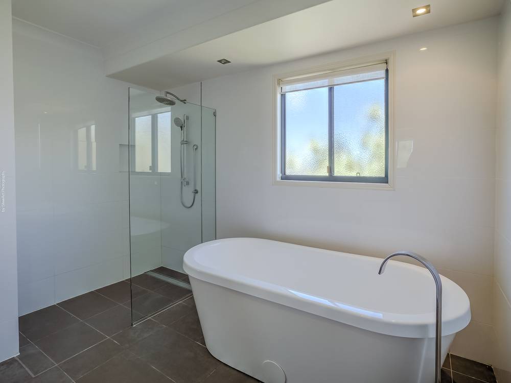 33 Talasea Drive, KAWUNGAN, QLD 4655