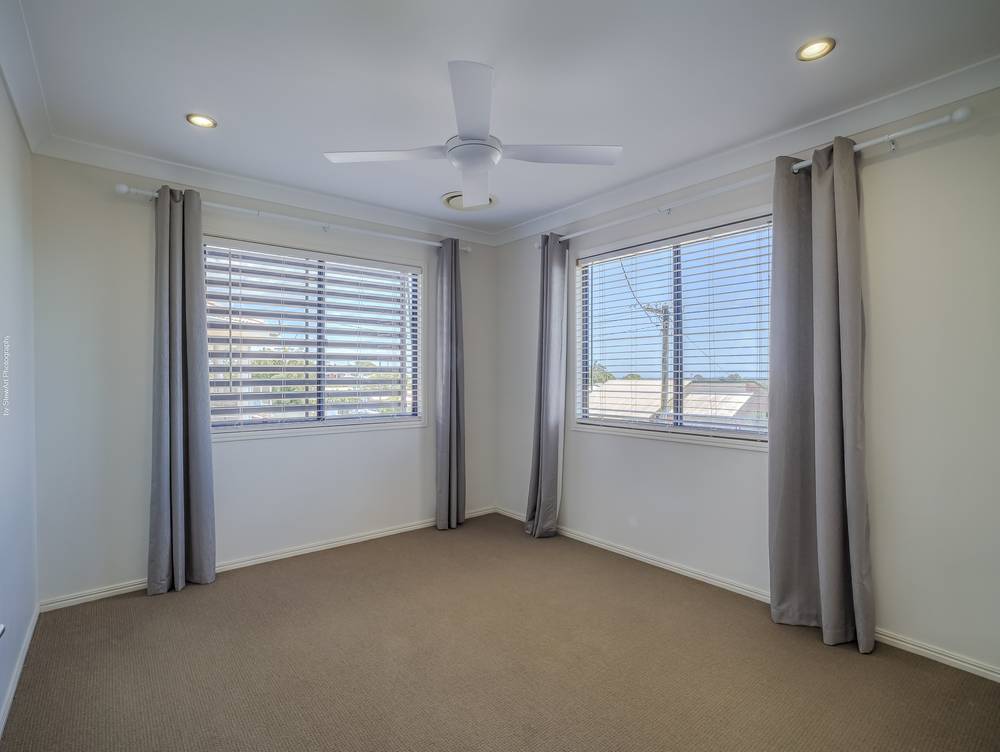 33 Talasea Drive, KAWUNGAN, QLD 4655