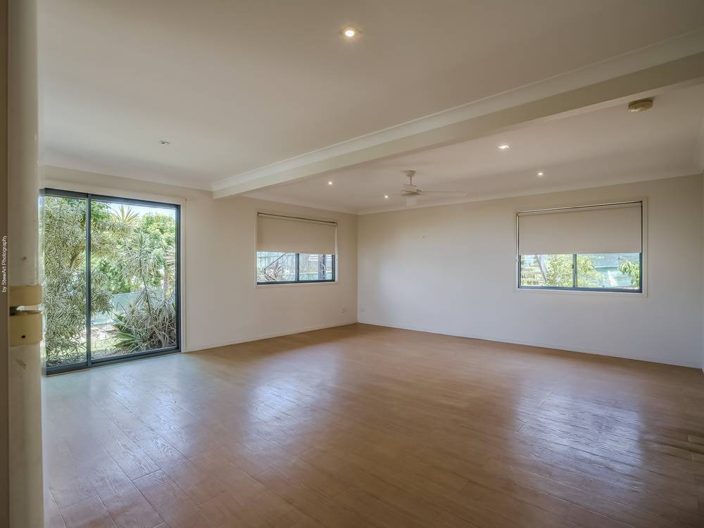 33 Talasea Drive, KAWUNGAN, QLD 4655