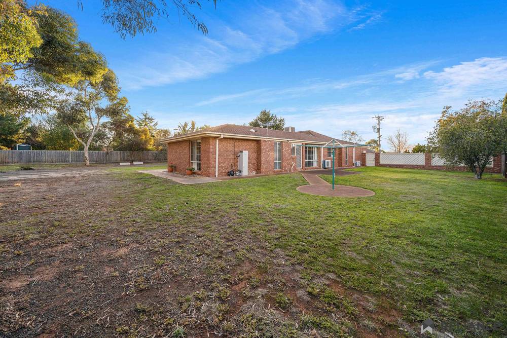 151 Brooklyn Road, Brookfield, VIC 3338