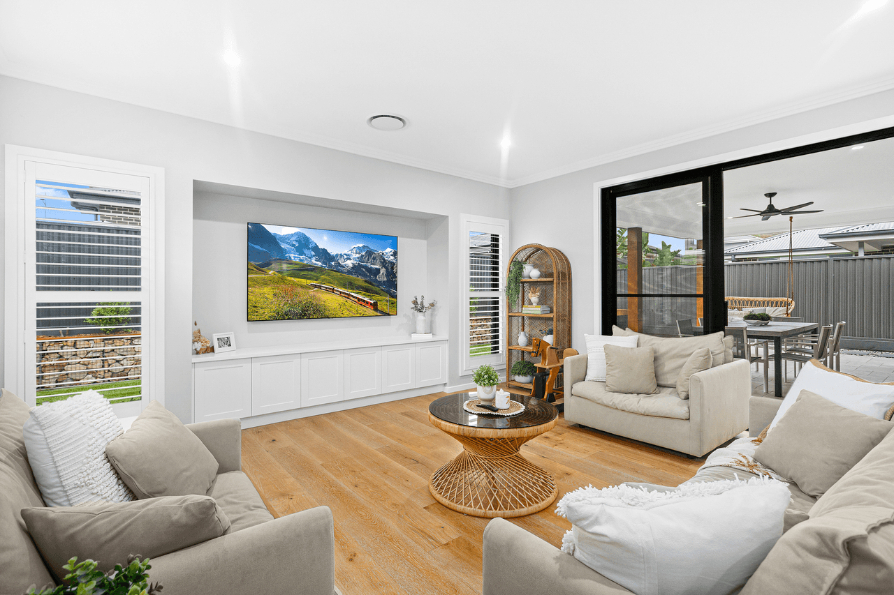 49 Wildflower Crescent, CALDERWOOD, NSW 2527