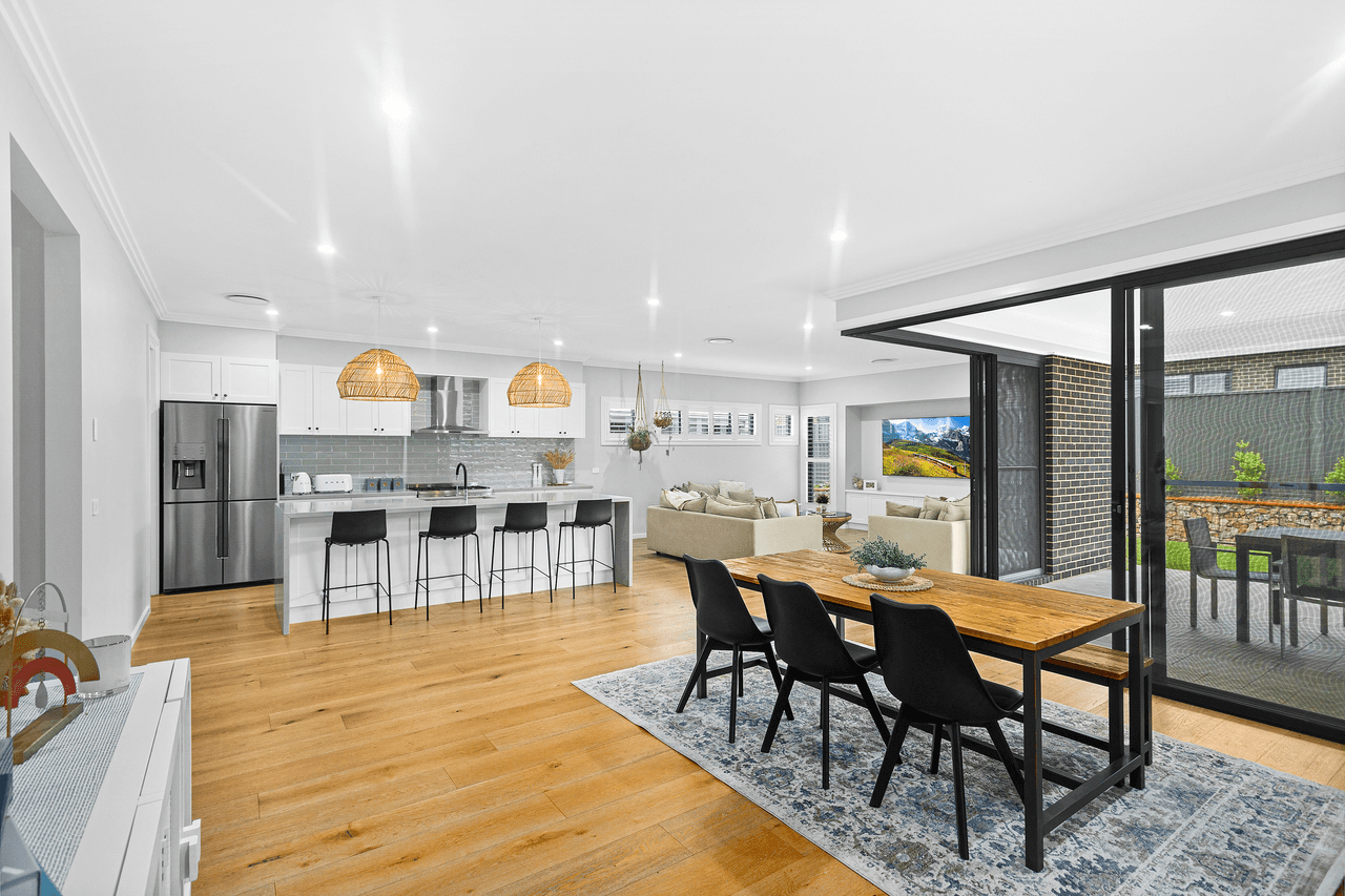 49 Wildflower Crescent, CALDERWOOD, NSW 2527