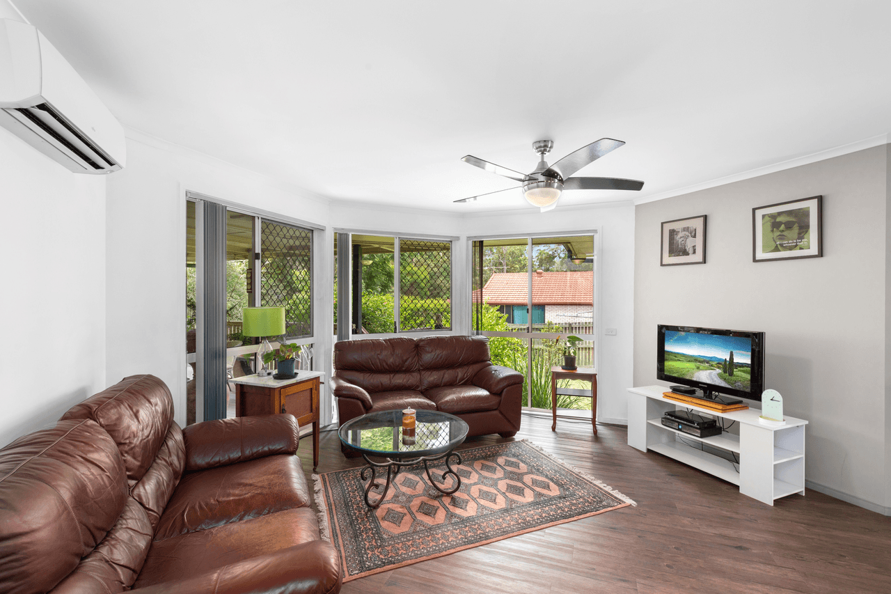 39 Peterson Road, WOODFORD, QLD 4514